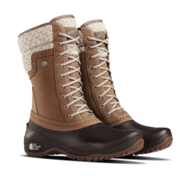 The North Face Shoes - THE NORTH FACE  WOMEN`S SHELLISTA II MID BOOT LIKE NEW SZ 10